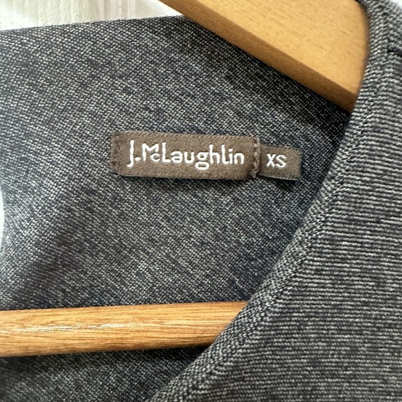 J McLaughlin Gray Black Animal Print Ladies Dress X-Small Comfortable Career - Picture 7 of 10